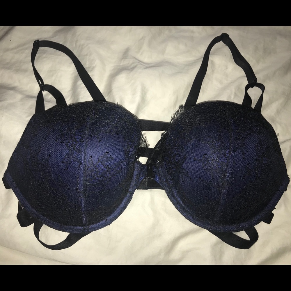 NWOT Victoria Secret Bra